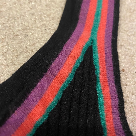 RETRO NEON ON BLACK KNITED CROP TANK - Picture 2 of 4